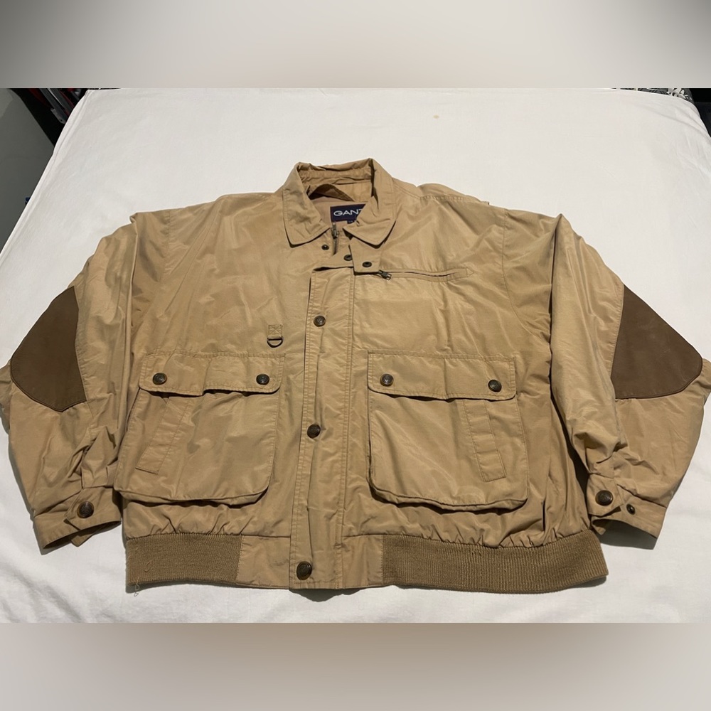 Men’s GANT Windbreaker Jacket *SIZE LARGE* Full Zipper with Pocket & Arm Patches